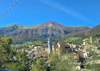 Vista delle montagne - Quadrilocale Via Fischiete
 
1, Palena - foto 29