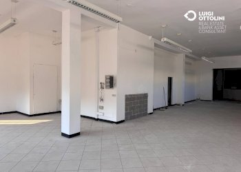 Foto 13 - Capannone via torre
 
5, Medolago - foto 13