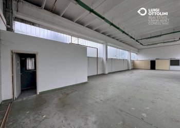 Foto 40 - Capannone via torre
 
5, Medolago - foto 40