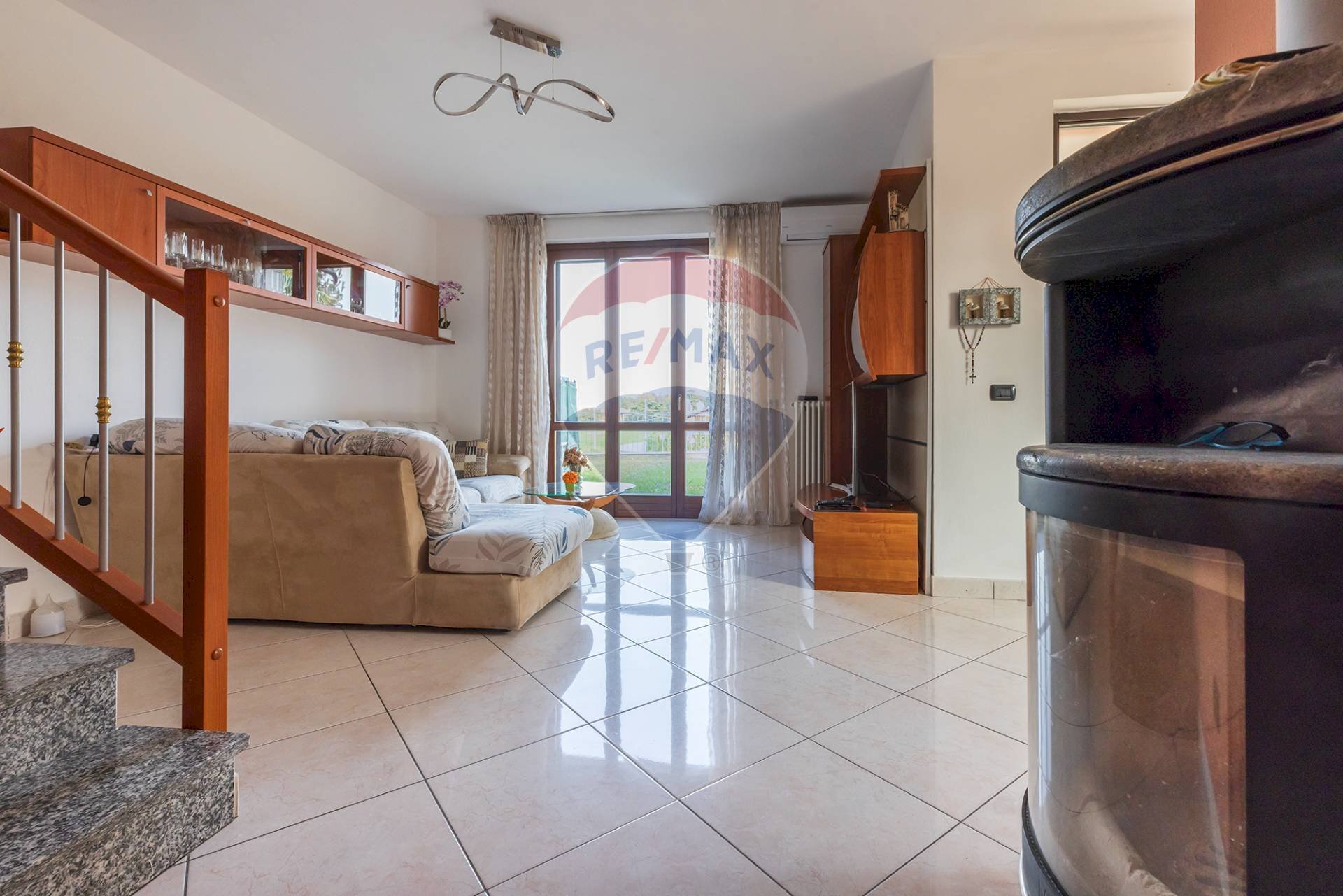 Soggiorno - Semi-detached house Via Milano
36B, Sumirago - photo 2