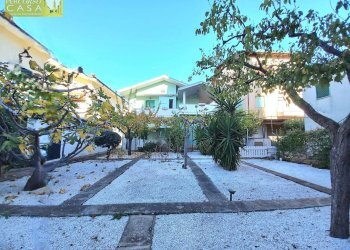 Foto 3 - Casa semi indipendente Via Corsica - 4° fila - 150 mt. dal mare, Tortoreto - foto 3