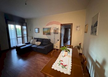 Sala da pranzo - Trilocale Via Ludovico Ariosto
 
24, Mantova - foto 1