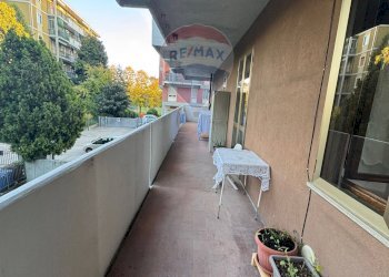 Balcone - Trilocale Via Ludovico Ariosto
 
24, Mantova - foto 6