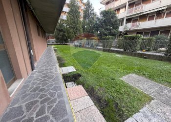 Giardino - Trilocale Via Ludovico Ariosto
 
24, Mantova - foto 14