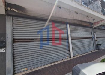 Foto 2 - Locale Commerciale Via dei Castelli Romani, Pomezia - foto 2