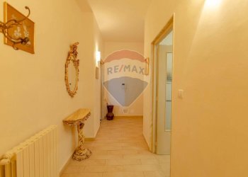 Hall / corridoio - Three-room apartment Via Aldo Moro
 
79, Bisceglie - photo 12