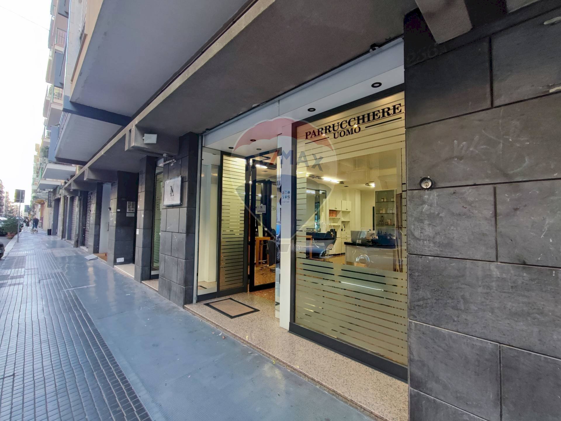 Terrazza - Commercial Premises Via Principe Amedeo
 
236, Bari - photo 1