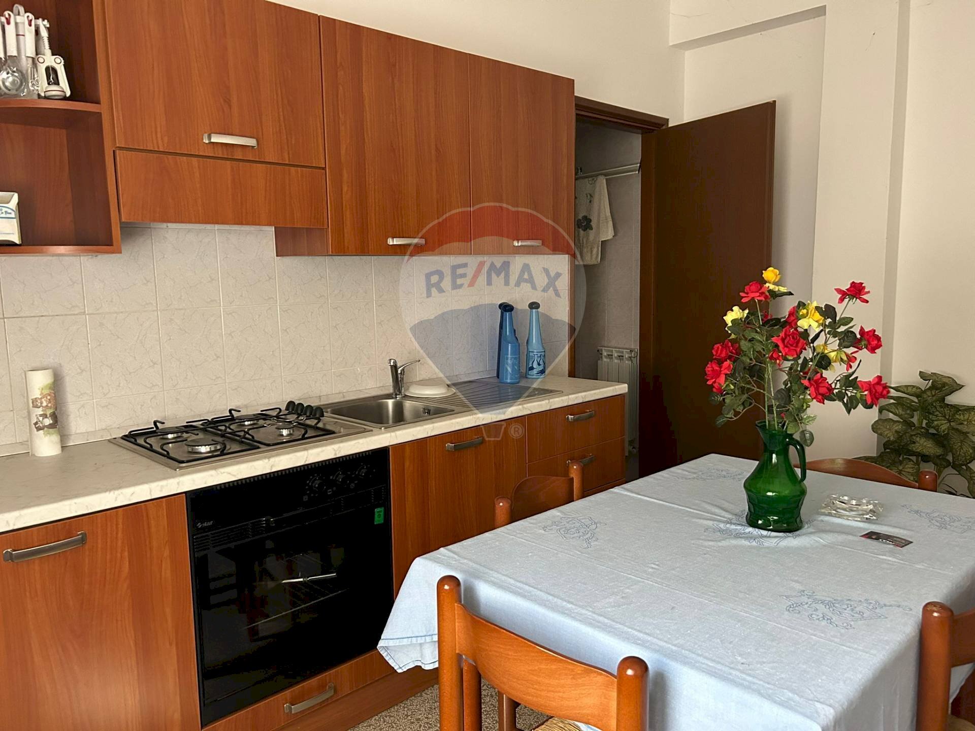 Cucina - Two-room apartment Via Santuario
 
25, Madonna del Sasso - photo 1