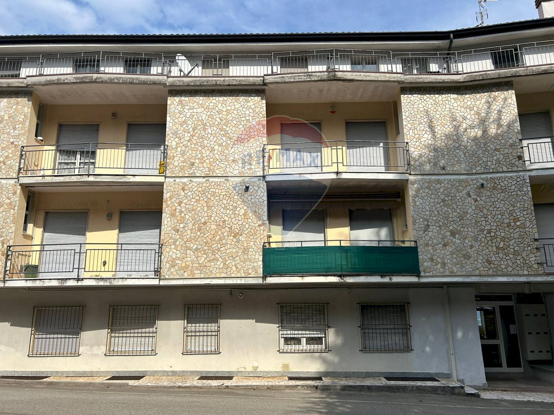 Edificio all\'aperto - Bilocale Via Santuario
 
25, Madonna del Sasso - foto 2