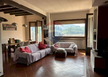 Sala da pranzo - Casa semi indipendente Varallo - foto 7