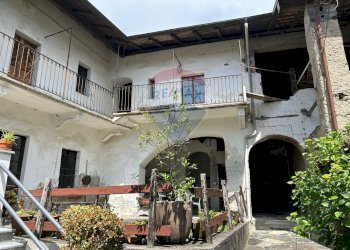 Casa all\'aperto - Casa semi indipendente Via Caduti Libertà, Omegna - foto 1