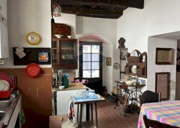 Cucina - Casa semi indipendente Via Caduti Libertà, Omegna - foto 11