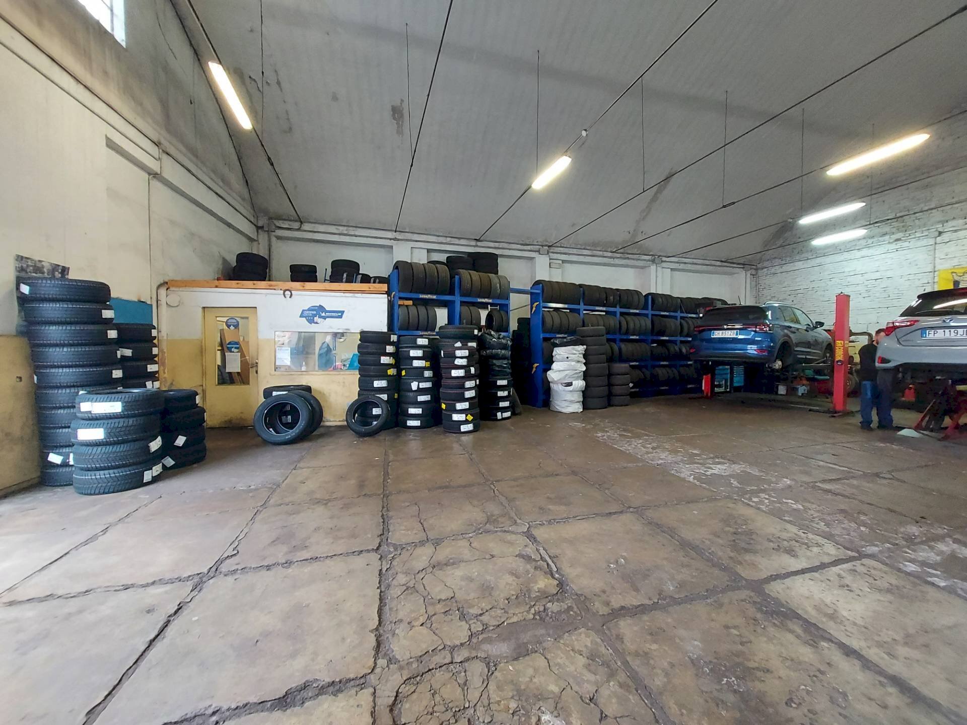 Foto 2 - Locale Commerciale Via Giuseppe Fabbri, Ferrara - foto 2