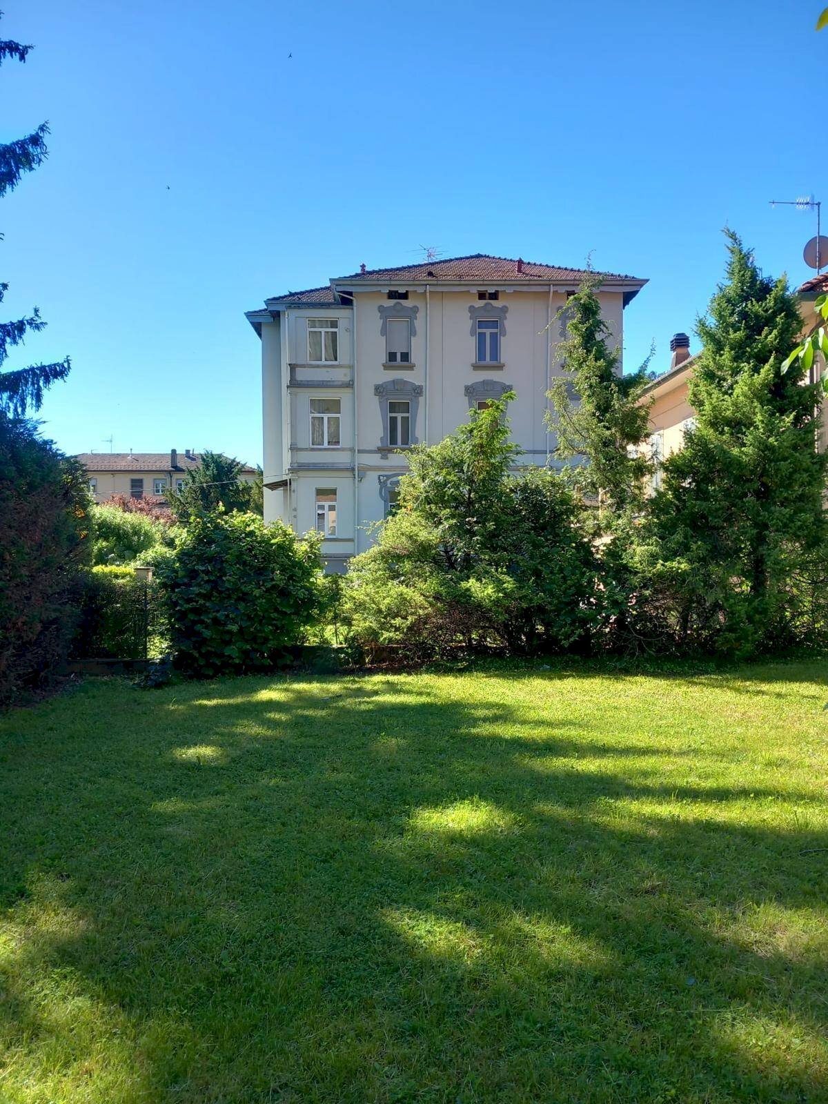 Foto 1 - Villa via roma, Arcisate - photo 1