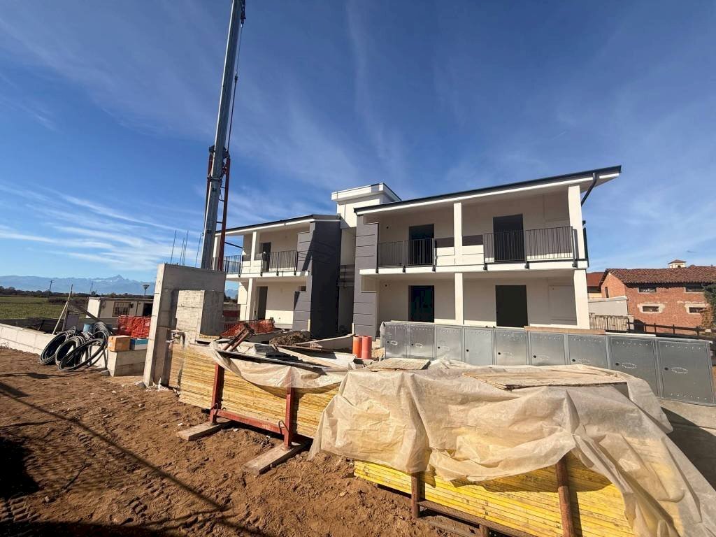 Facciata - Trilocale via Valerio, Carmagnola - foto 3