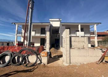 Facciata - Trilocale via Valerio, Carmagnola - foto 1