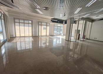 Foto 1 - Commercial Premises Via Alcide De Gasperi, Monteprandone - photo 1