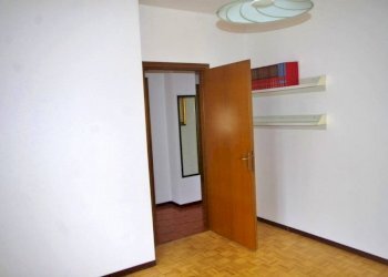 Camera da letto - Quadrilocale Gallarate - foto 15