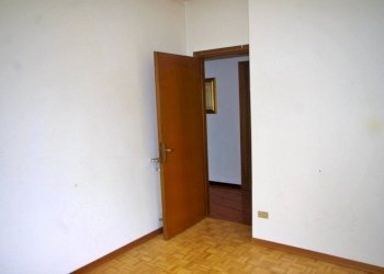 Camera da letto - Quadrilocale Gallarate - foto 16