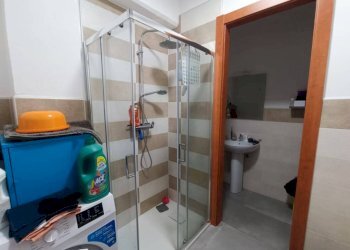 Bagno - Two-room apartment via Felice Cavallotti, Cuneo (neighborhood Centro) - photo 12