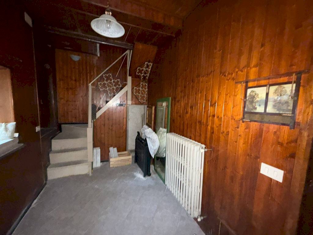 Interno non residenziale - Two-room apartment via dei Conciatori, Biella - photo 1