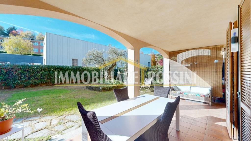 Veranda - Trilocale via Dionigi Bussola, 2, Varese - foto 3