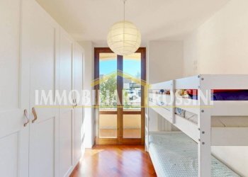 Cameretta - Three-room apartment via Dionigi Bussola, 2, Varese - photo 12