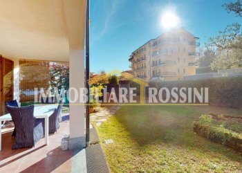 Giardino - Three-room apartment via Dionigi Bussola, 2, Varese - photo 16