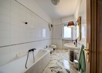 dsc01632_3_4_5_6 - Appartamento via Pinelli, 84, Torino (zona San Donato) - foto 25