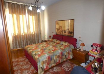 Camera da letto - Three-room apartment via Repubblica, 18, Bollate - photo 14