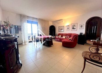 Salone - Quadrilocale via Pian dei Rossi, 1, Bergeggi - foto 1