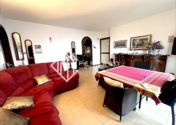 Salone - Quadrilocale via Pian dei Rossi, 1, Bergeggi - foto 9