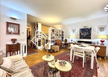 Salone - Three-room apartment corso Agostino Ricci, Savona (neighborhood Oltreletimbro) - photo 7