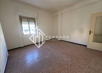 Camera da letto - Three-room apartment via Filippo Turati, 1, Savona (neighborhood Villetta) - photo 7