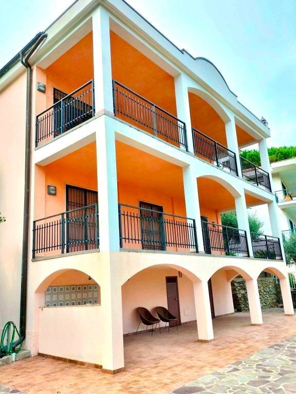 Facciata - Villa Regione Torbora, Noli - foto 3