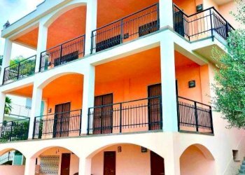 Facciata - Villa Regione Torbora, Noli - foto 2