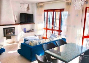 Salone - Villa Regione Torbora, Noli - foto 7