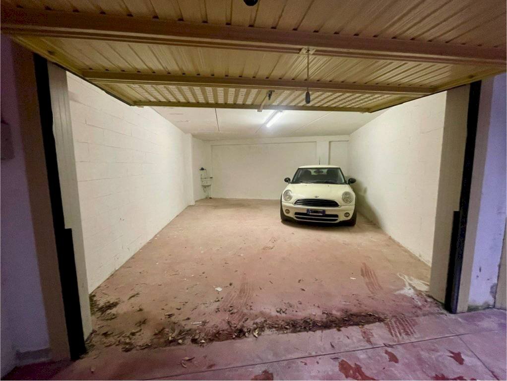 Box auto - Box via Angelo Barile, Albissola Marina - photo 3