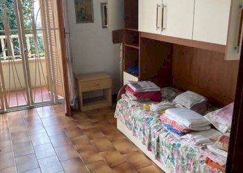 Camera da letto - Trilocale via Firenze, Massa - foto 15