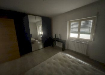 camera da letto - Appartamento Via Papa Giovanni XXIII 27, Chieti - foto 9