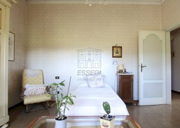 vendesi villetta con giardino privato capannoriIMG - Casa indipendente Via Vecchia Pesciatina in Gragnano, Lucca - foto 12