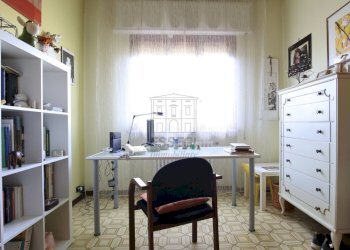 vendesi villetta con giardino privato capannoriIMG - Casa indipendente Via Vecchia Pesciatina in Gragnano, Lucca - foto 15