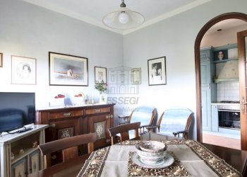 vendesi villetta con giardino privato capannoriIMG - Casa indipendente Via Vecchia Pesciatina in Gragnano, Lucca - foto 17