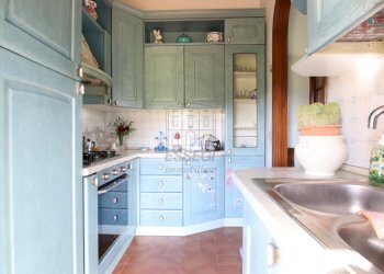 vendesi villetta con giardino privato capannoriIMG - Casa indipendente Via Vecchia Pesciatina in Gragnano, Lucca - foto 19