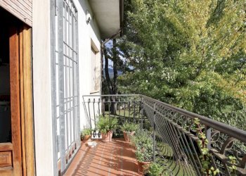 vendesi villetta con giardino privato capannoriIMG - Casa indipendente Via Vecchia Pesciatina in Gragnano, Lucca - foto 21