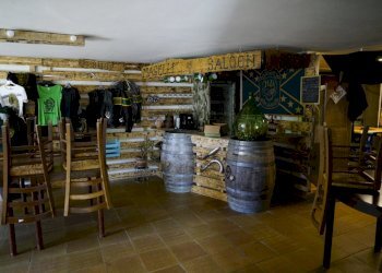 23 garage 2p.autro.jpg - Appartamento Via Alcide de Gasperi, Scarperia e San Piero - foto 21