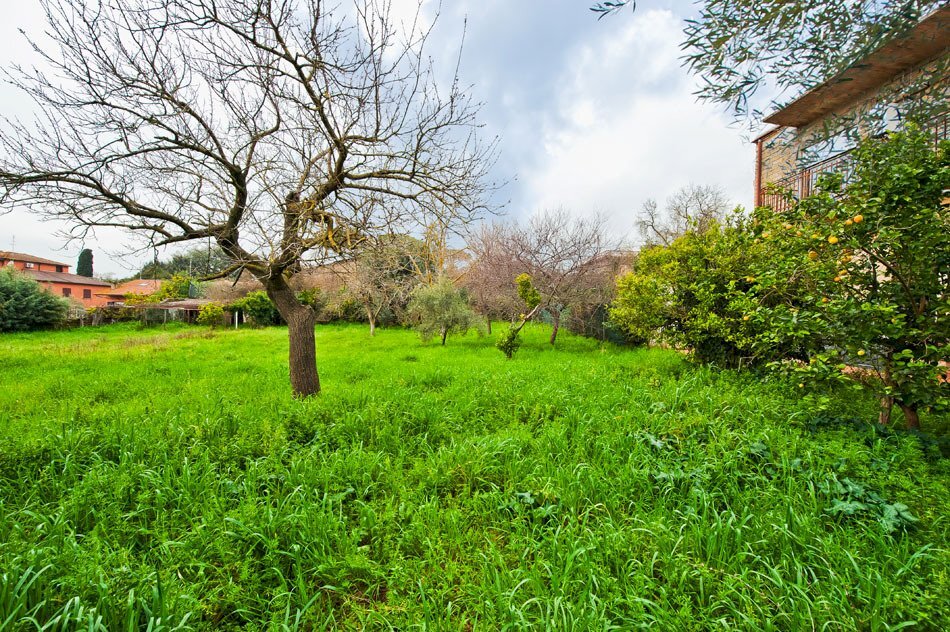 DSC_6908.jpg - Terreno edificabile via giovanni gutemberg 115, Roma - foto 1