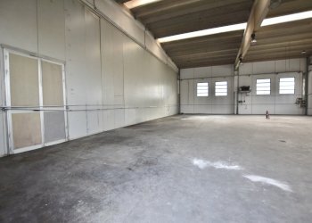 magazzino - Shed Via Amendola 4, San Pietro in Casale - photo 6