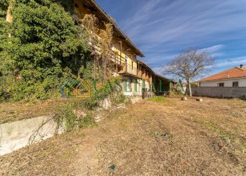 INTERNO CORTILE - Casale via casotto 1, Villarbasse - foto 4