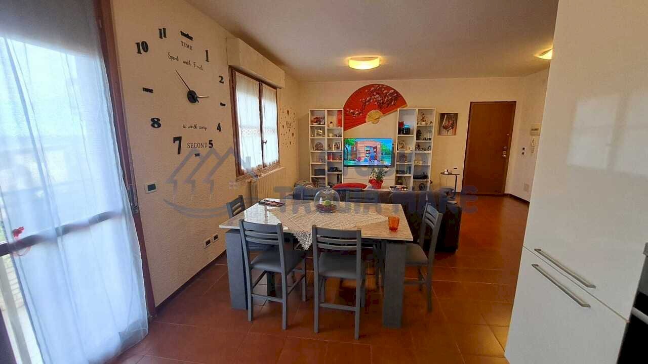 Immagine WhatsApp 2025-11-06 ore 15.15.35_a42d9af1 - Trilocale Via Primavera, Riva Ligure - foto 3